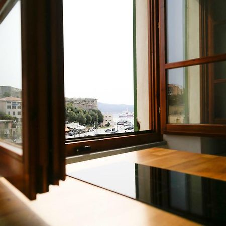 Appartamento Ponticello By Helloelba Portoferraio Bagian luar foto